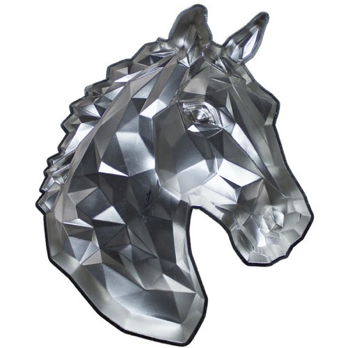 Lowpoly lunar horse 2026 2 - ,